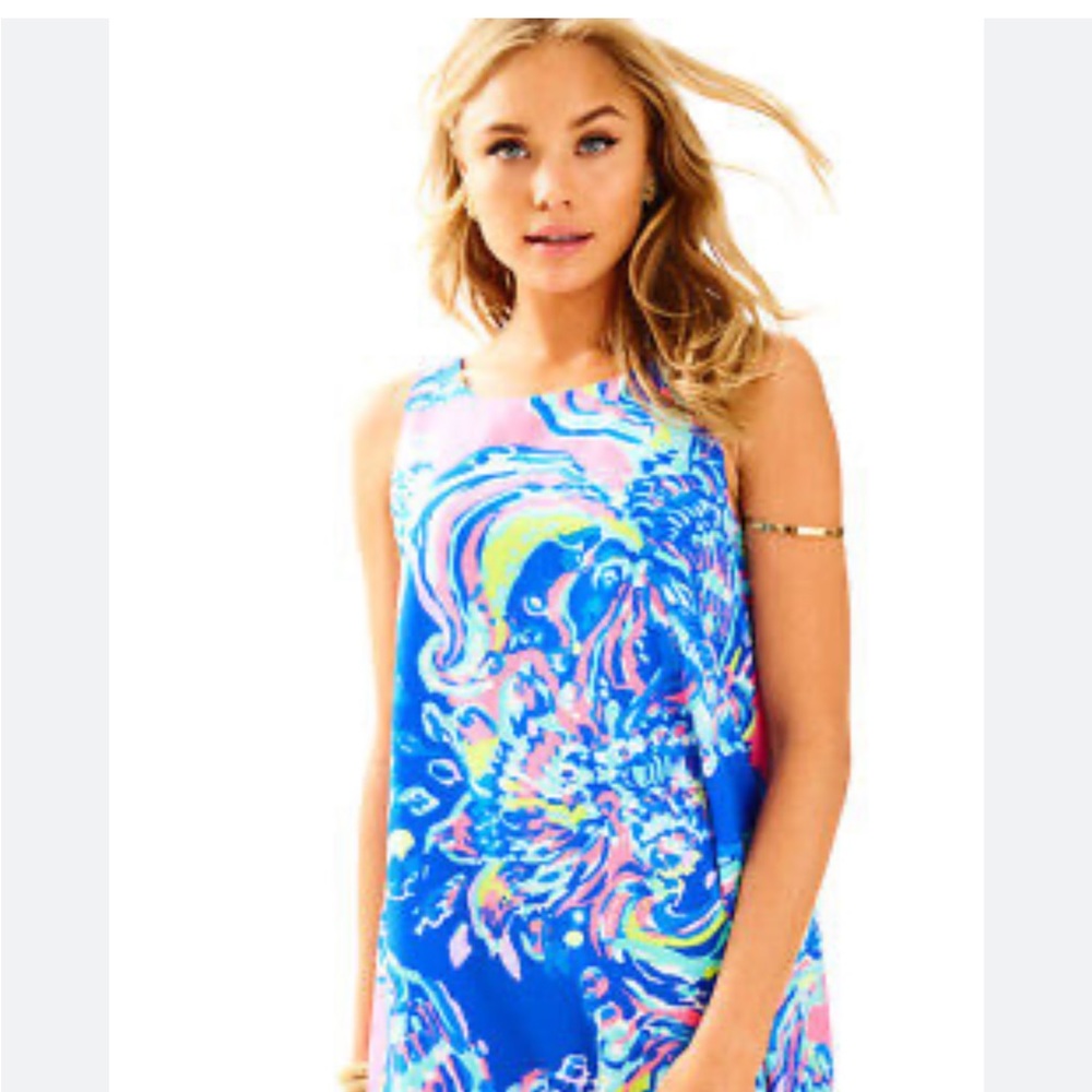 New Lilly Pulitzer silk floral flowing A line dress, beautiful color coastal